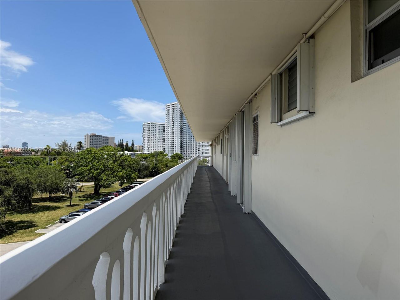 2851 Leonard Dr , Unit J511, Aventura, FL 33160 Photo
