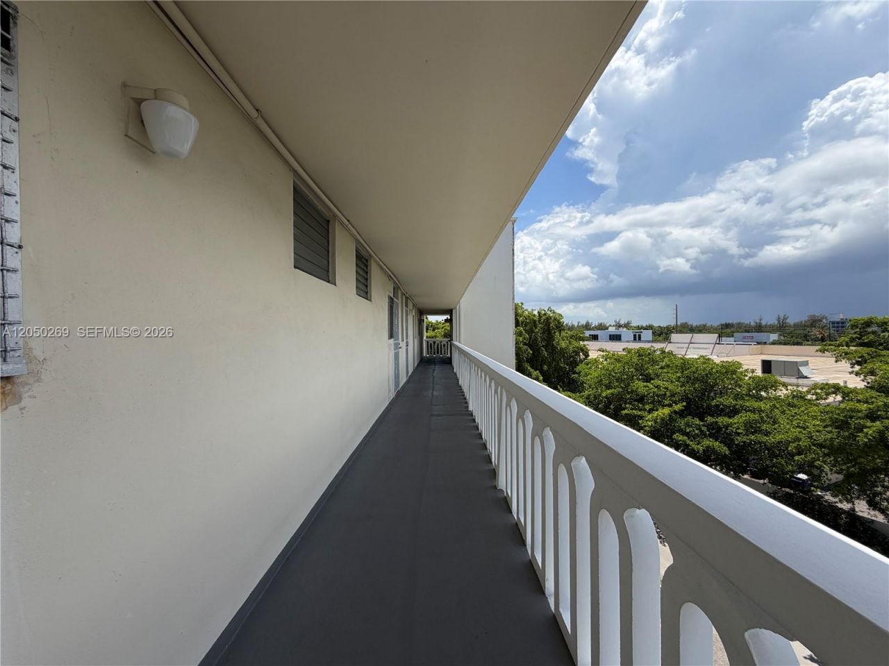 2851 Leonard Dr , Unit J511, Aventura, FL 33160 Photo