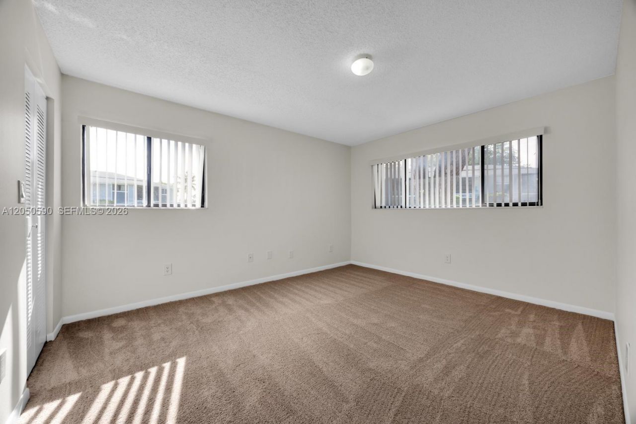 9711 Hammocks Blvd , Unit 108-K, Miami, FL 33196 Photo