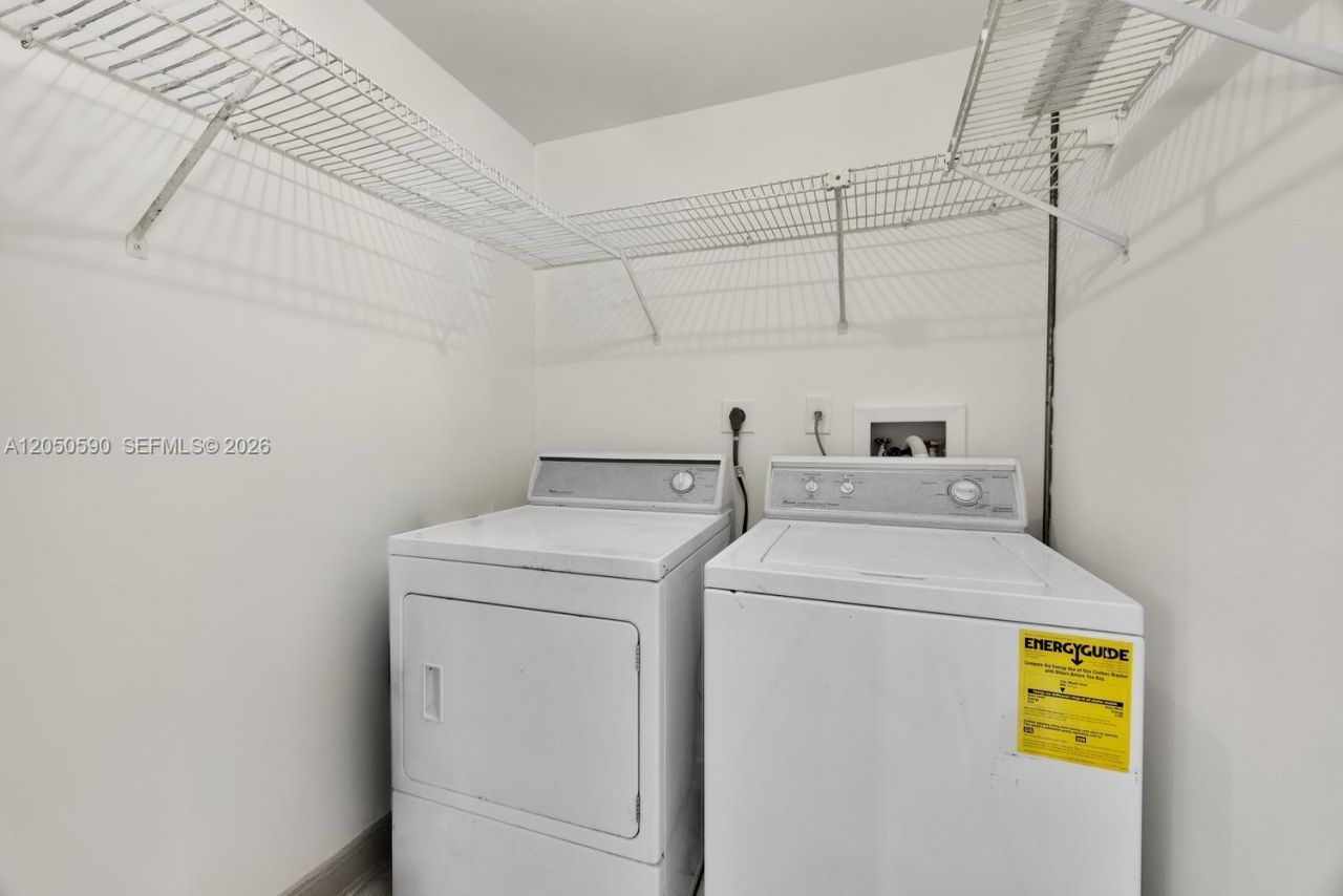 9711 Hammocks Blvd , Unit 108-K, Miami, FL 33196 Photo