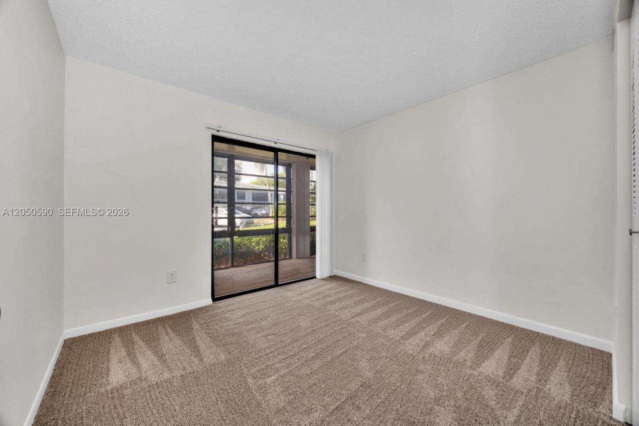 9711 Hammocks Blvd , Unit 108-K, Miami, FL 33196 Photo