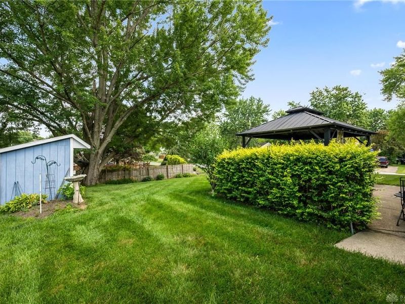 6308 Burkwood Drive, Clayton, OH 45315 Photo 46