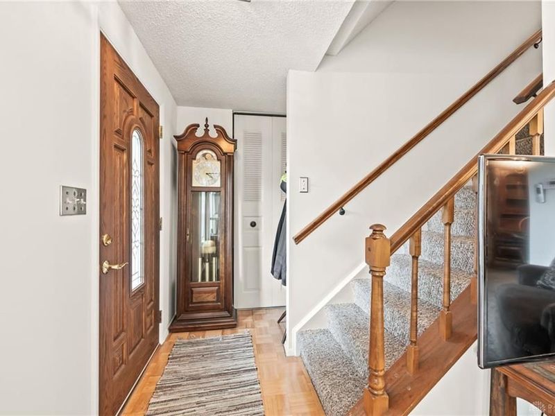 6308 Burkwood Drive, Clayton, OH 45315 Photo 6