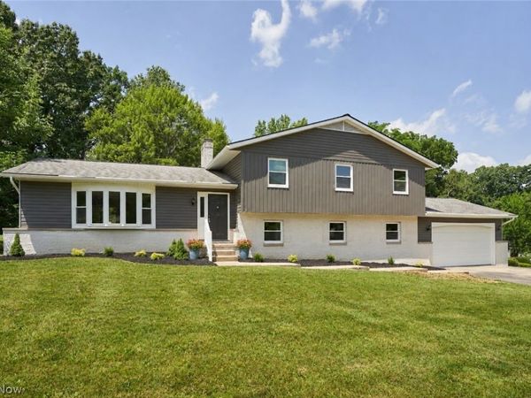 3762 Leewood Drive , Stow, OH 44224