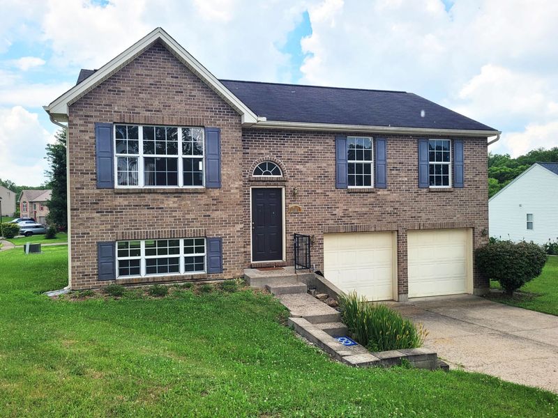1105 Stonewallridge Drive, Independence, KY 41051 Photo 1