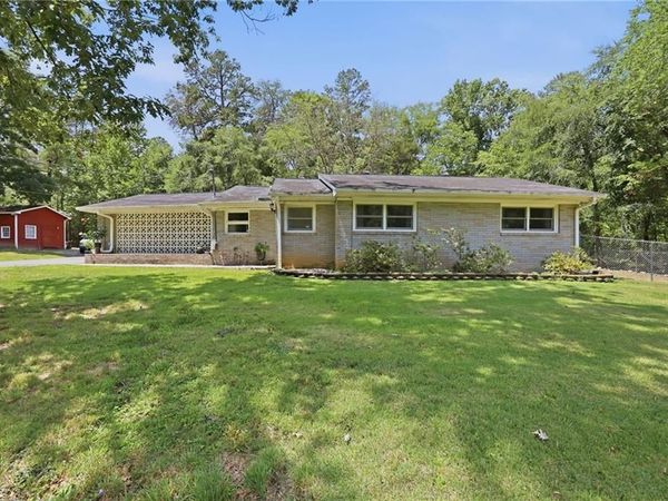 5931 Nc Highway 87 , Graham, NC 27253