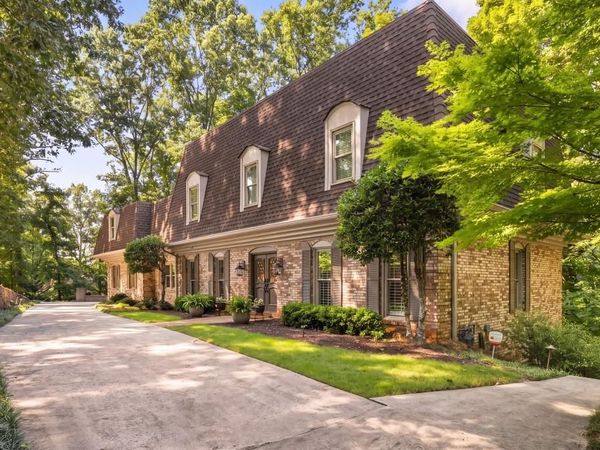 8865 Buckhorn , Sandy Springs, GA 30350