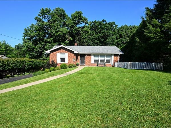 231 Limerick Rd, Wexford, PA 15090