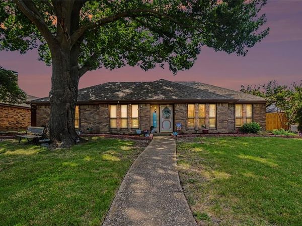 710 Rush Creek Drive, Allen, TX 75002