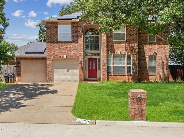 7845 Ember Oaks Drive, North Richland Hills, TX 76182