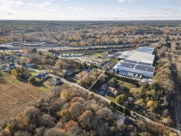 20 Brewster Avenue, Kingston, MA 02364