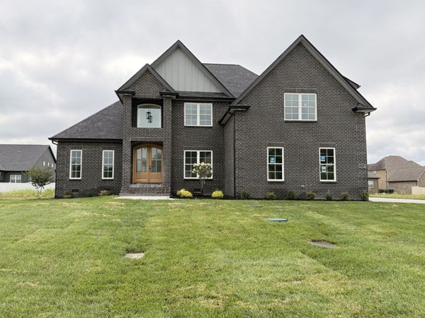 1718 Rhonda Drive , Christiana, TN 37037