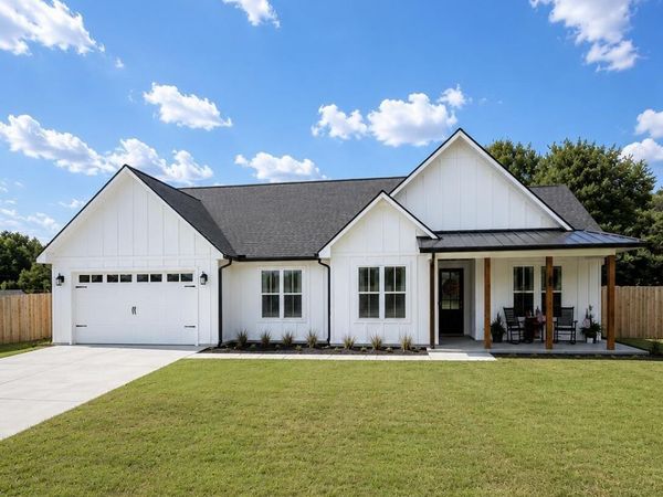 11 Bramblewood Trail SW, Cartersville, GA 30120
