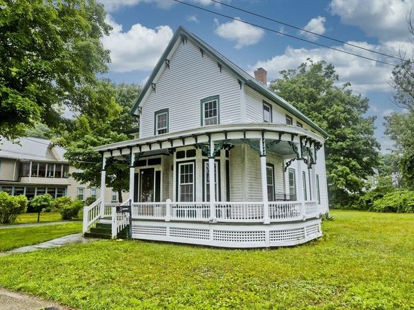 1075 Central St, Palmer, MA 01069