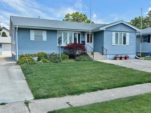 422 E 8th Street, BELVIDERE, IL 61008