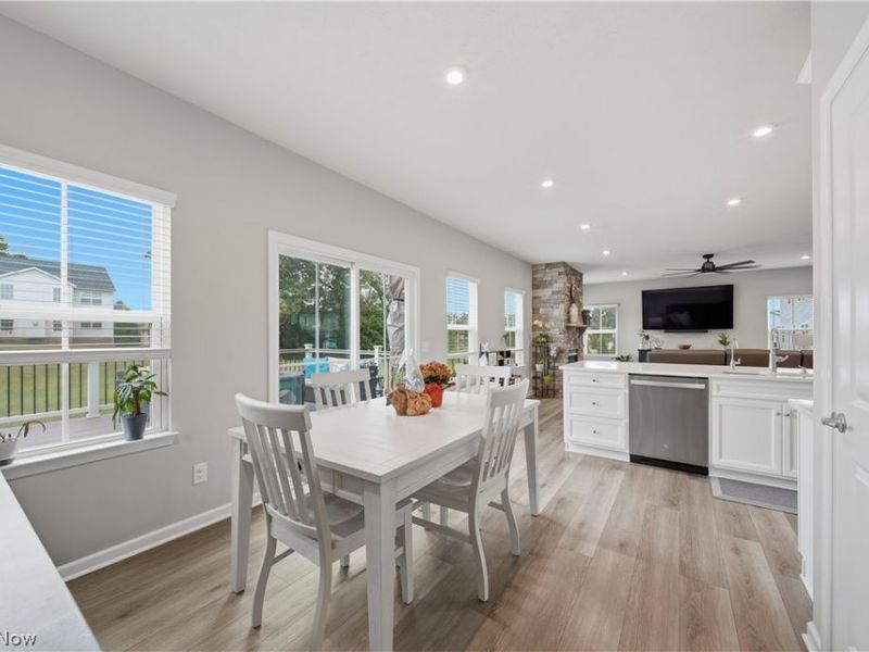 1348 Southbrook Circle NE, Canton, OH 44721 Photo 12