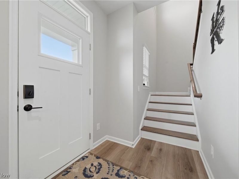 1348 Southbrook Circle NE, Canton, OH 44721 Photo 3