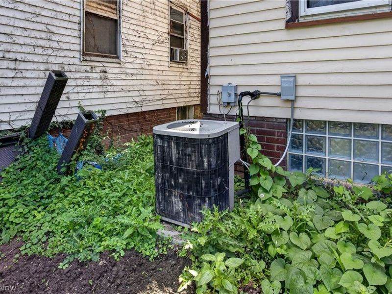 3491 W 99th Street, Cleveland, OH 44102 Photo 38