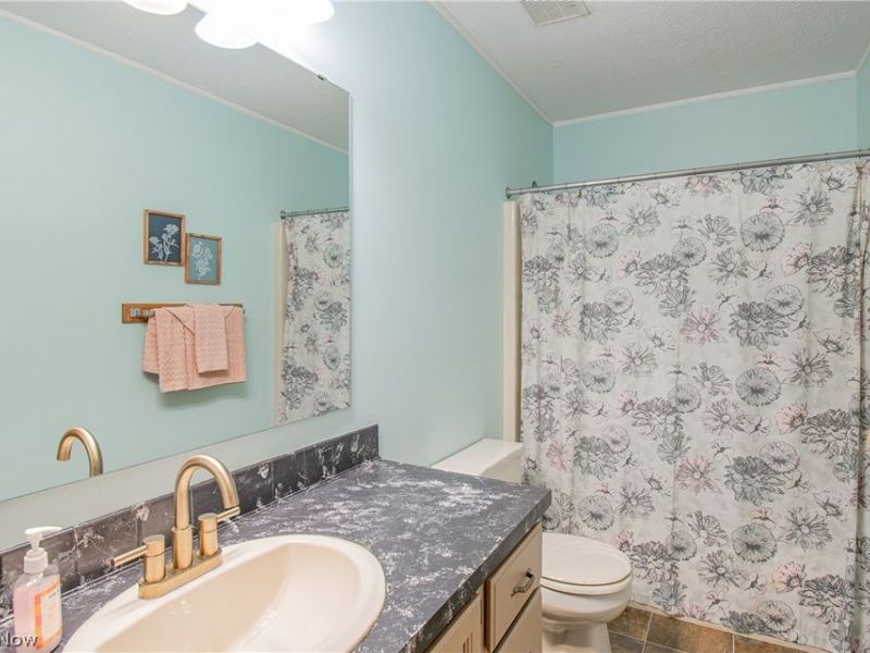 478 Amberwood Drive, Akron, OH 44312 Photo 29
