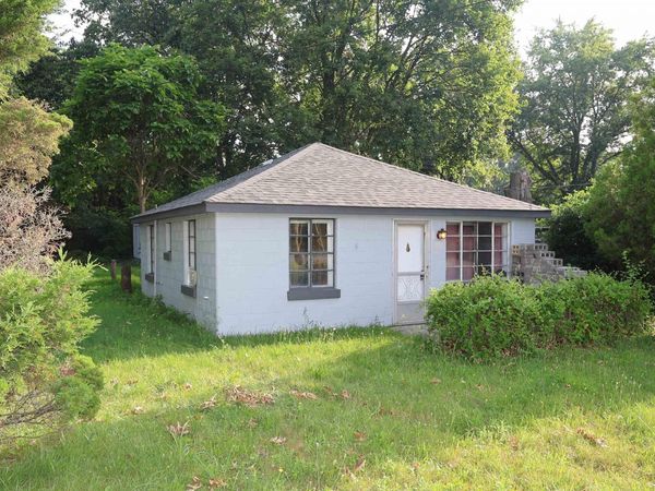 25267 CR 6, Elkhart, IN 46514