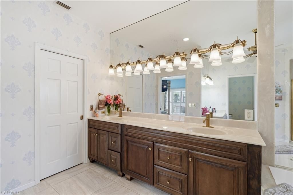 16676 Bobcat Dr, Fort Myers, FL 33908 Photo