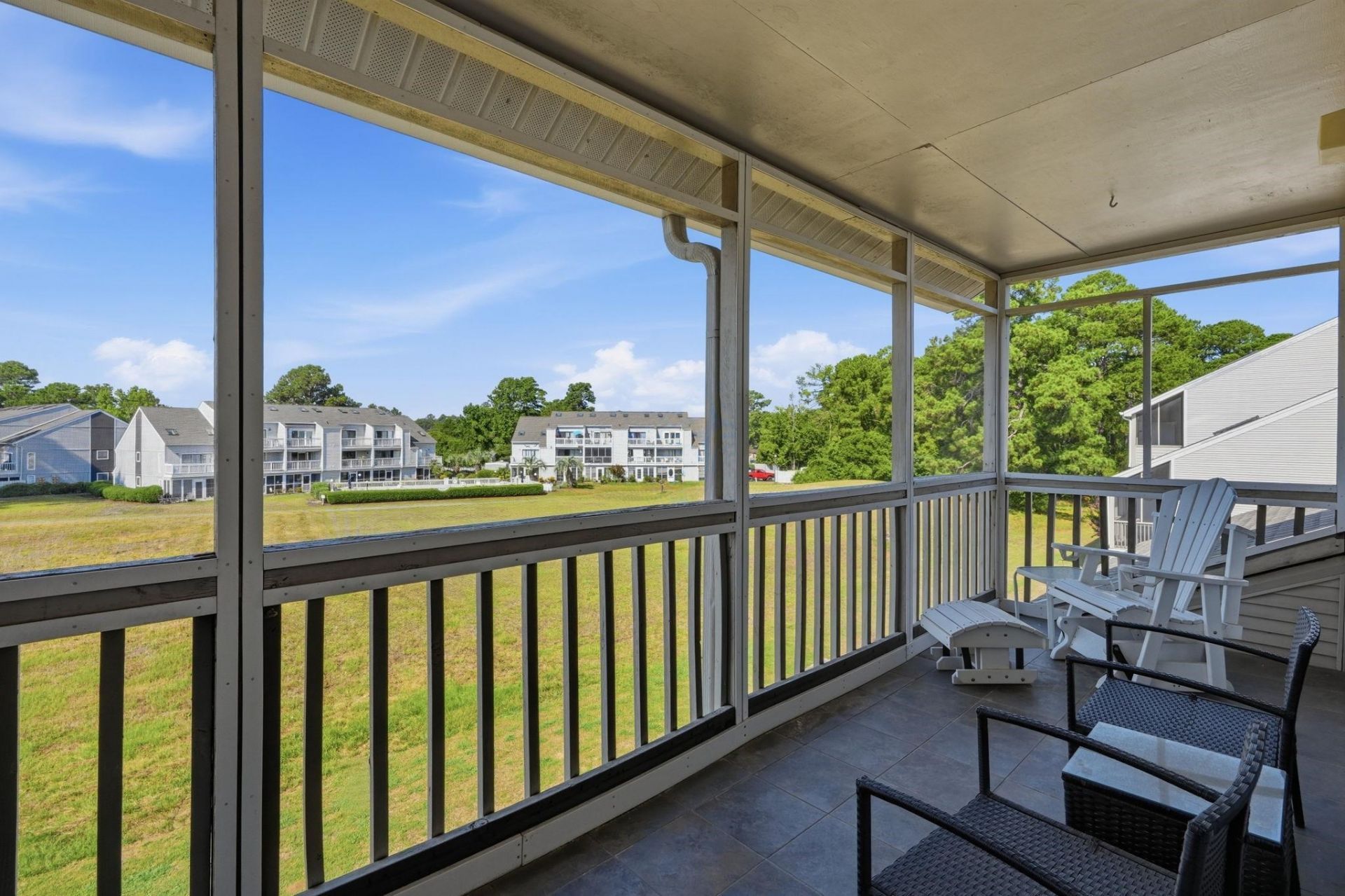 1095 W Plantation Dr.  Photo 15