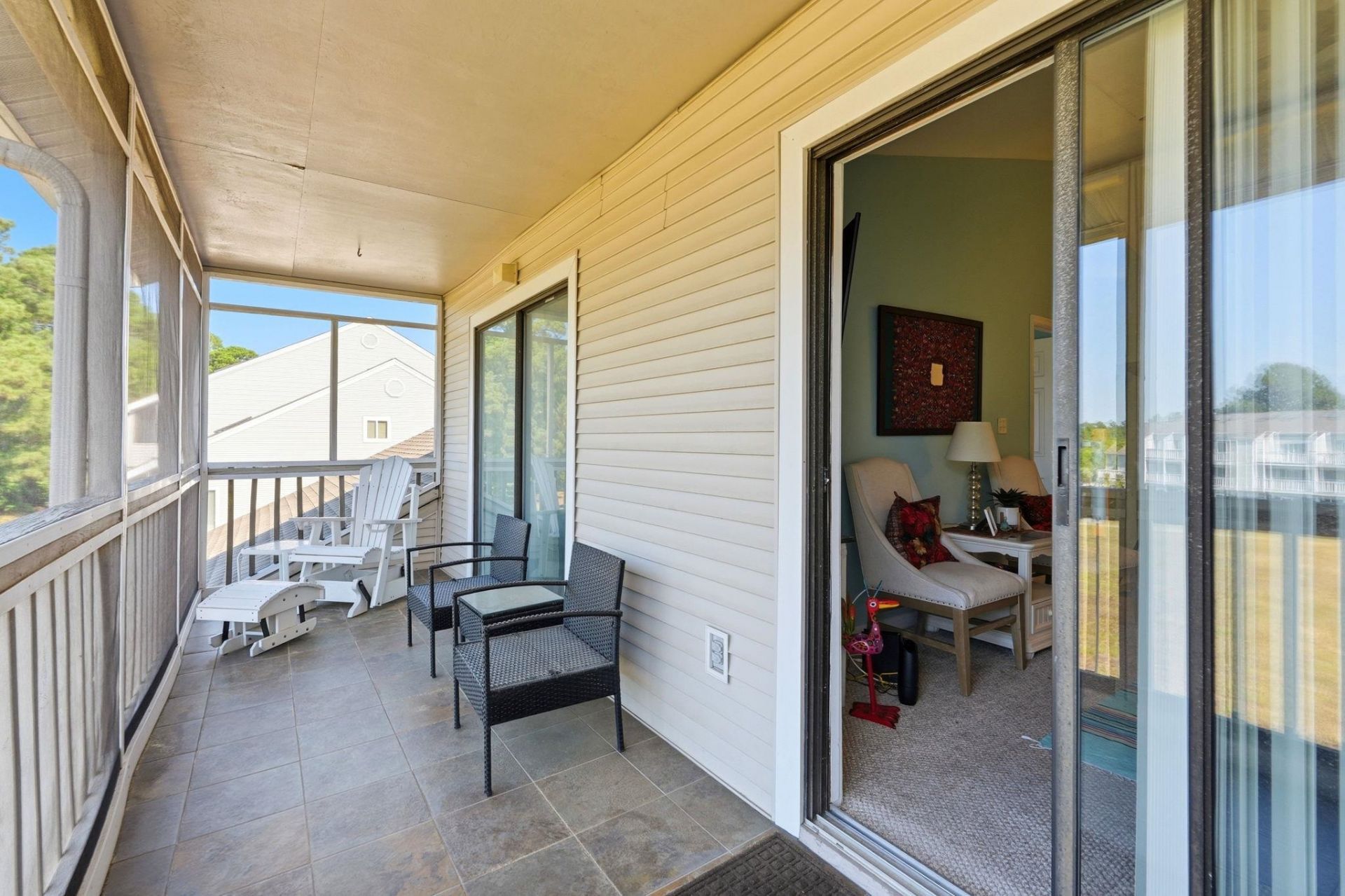 1095 W Plantation Dr.  Photo 16