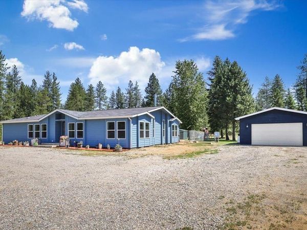 40522 N Hardesty Rd, Elk, WA 99009