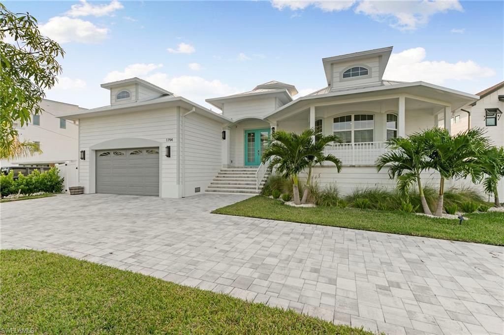 1794 Holiday Ln, Naples, FL 34104 Photo