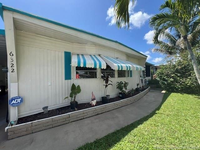 6322 Cypress Lane, Lantana, FL 33462 Photo