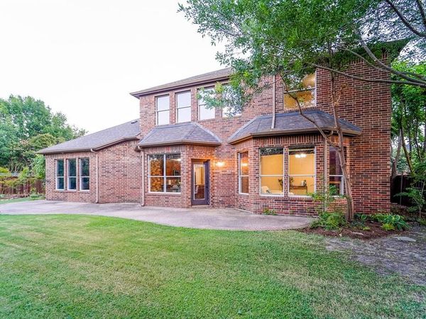 924 Brentwood Drive, Murphy, TX 75094