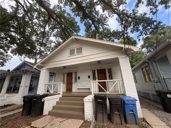 310 BROADWAY Street , New Orleans, LA 70118