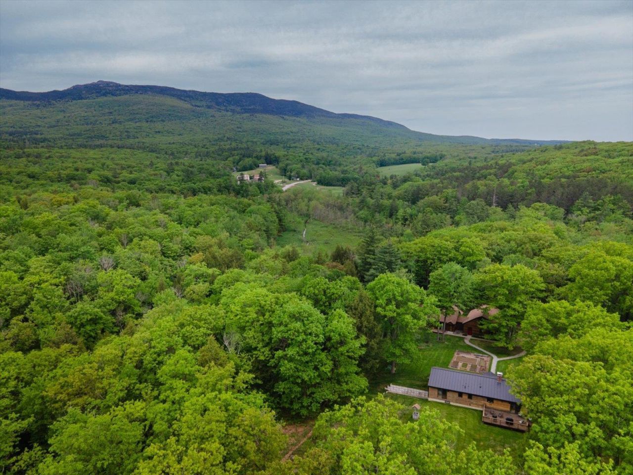 177 & 179 Dublin Road, Jaffrey, NH 03452 Main Photo