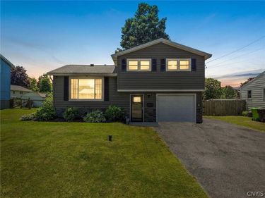 105 Joel Avenue, Liverpool, NY 13088