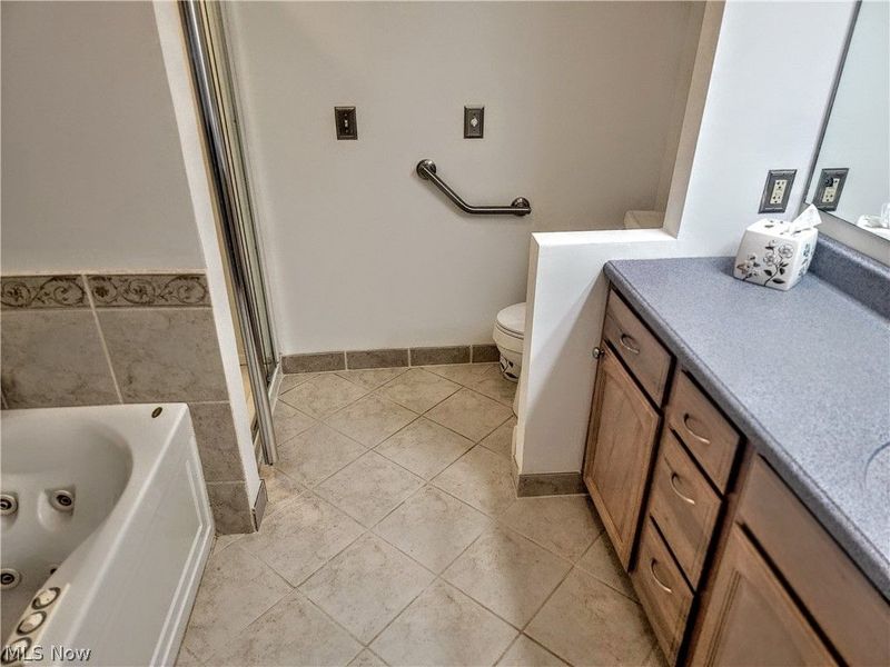 14000 Bagley Road, Middleburg Heights, OH 44130 Photo 19