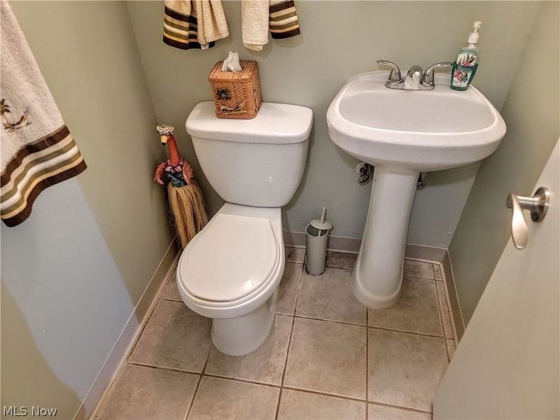 14000 Bagley Road, Middleburg Heights, OH 44130 Photo 30