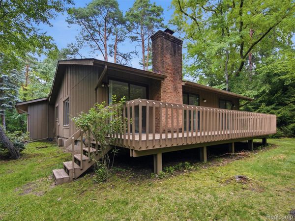 2281 Forest Glen, West Bloomfield Township, Mi 48324