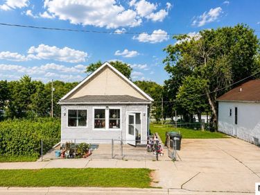 1231 S 15th Circle, Omaha, NE 68108