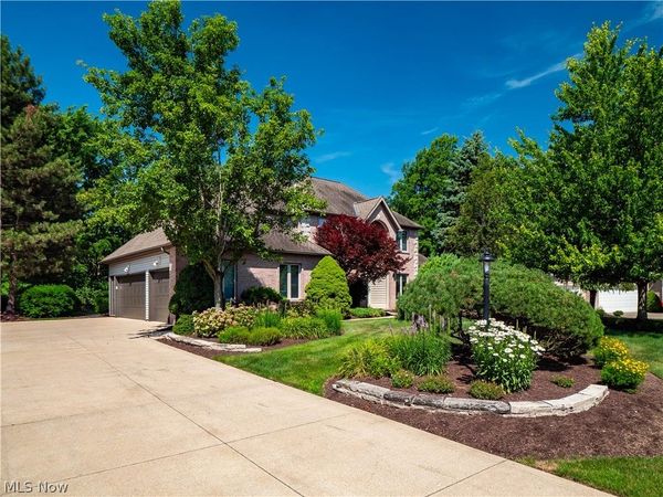 19452 Rye Gate Drive , North Royalton, OH 44133