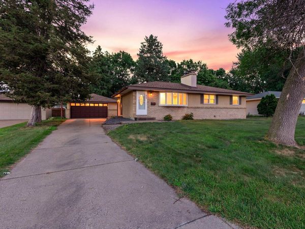 831 Overton Drive NE, Fridley, MN 55432