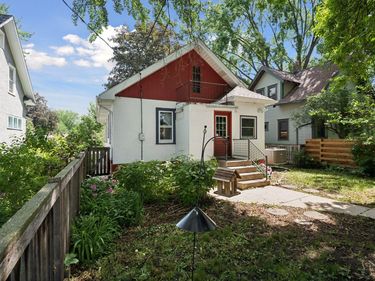 3224 36th Avenue S, Minneapolis, MN 55406
