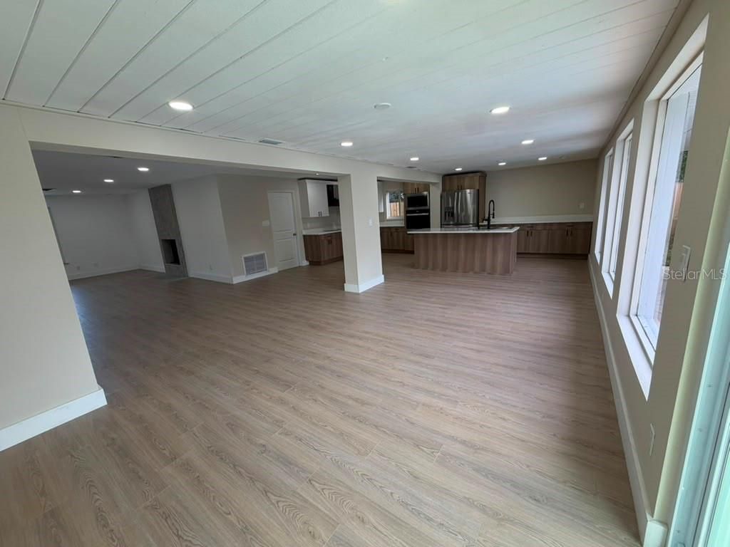 1822 Banyan Tree Drive , Edgewater, FL 32132 Photo
