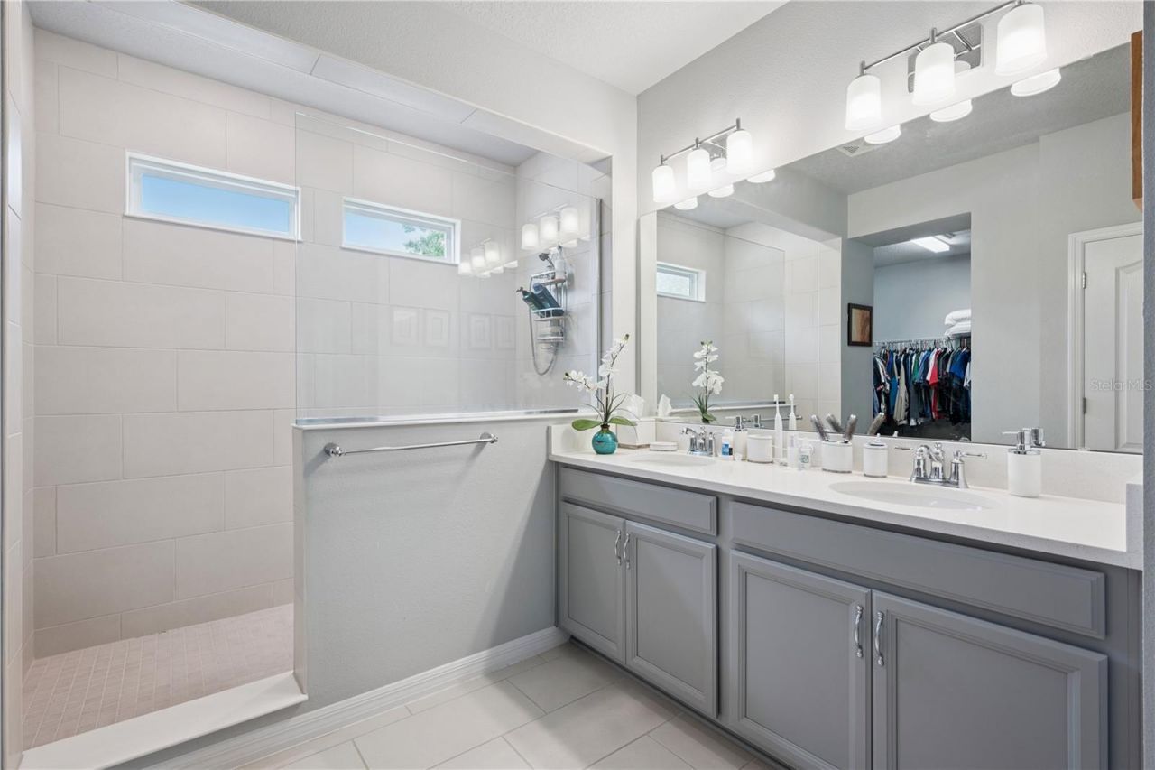 4222 Hibiscus Bloom Drive , Orlando, FL 32822 Photo