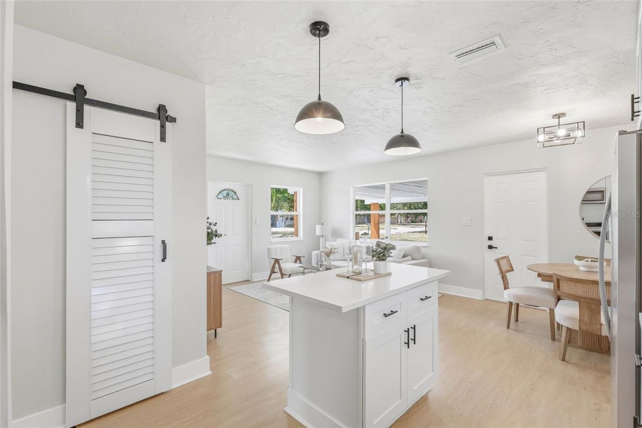 1306 Dartmouth Drive, Bradenton, FL 34207 Photo