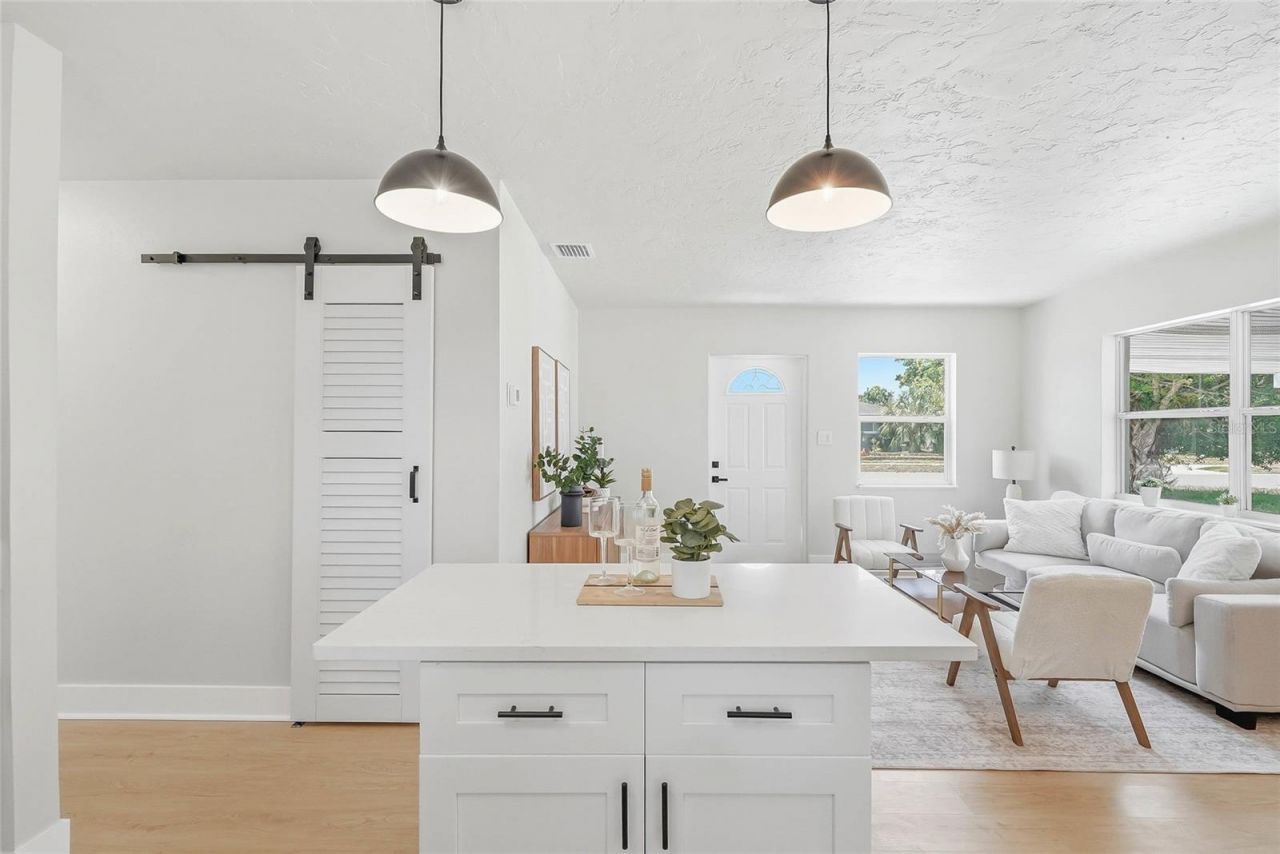 1306 Dartmouth Drive, Bradenton, FL 34207 Photo