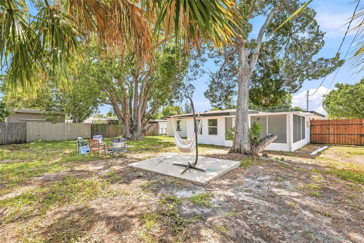1306 Dartmouth Drive, Bradenton, FL 34207 Photo