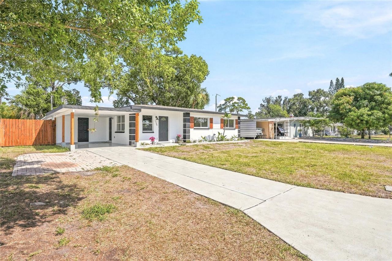 1306 Dartmouth Drive, Bradenton, FL 34207 Photo
