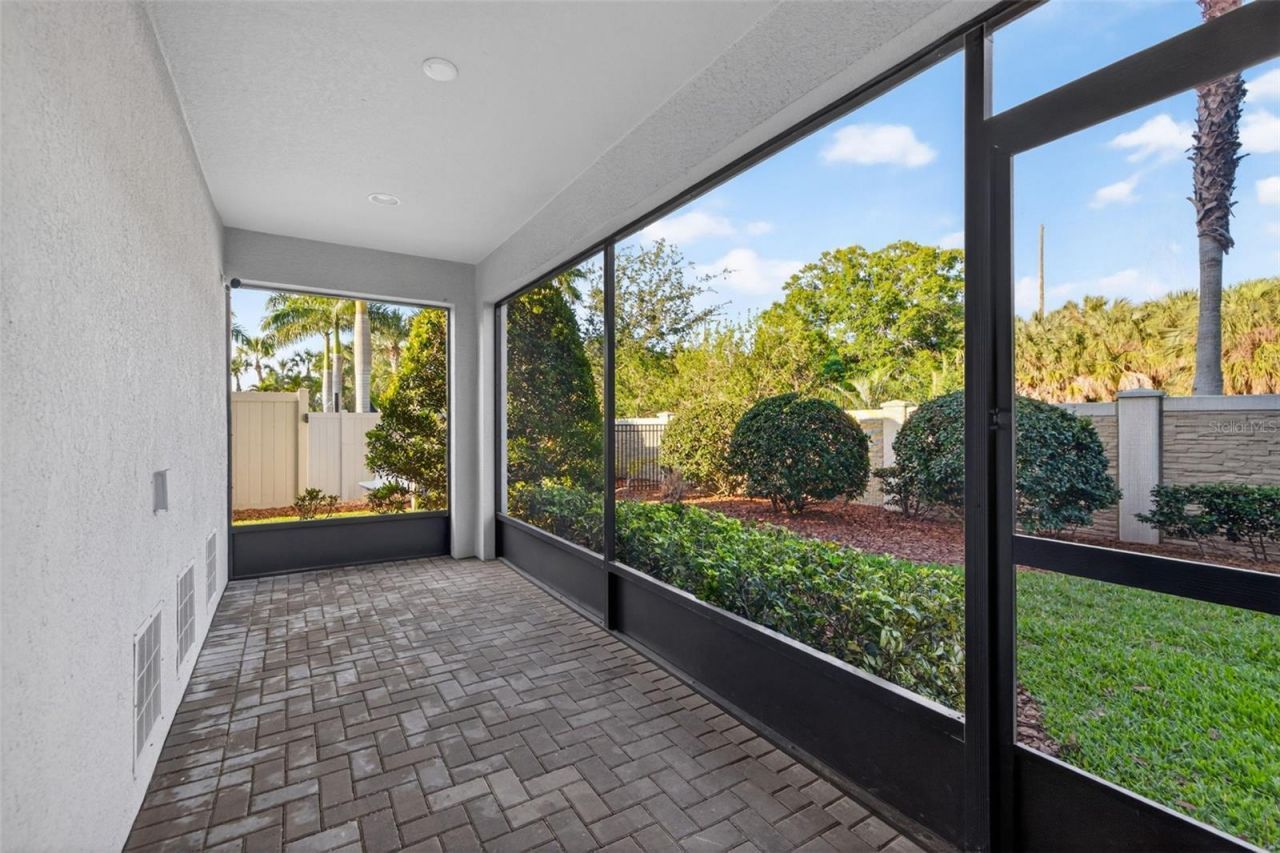 4069 Rocky Shores Drive, Tampa, FL 33634 Photo