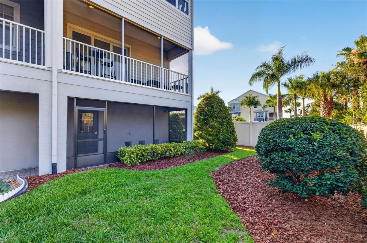 4069 Rocky Shores Drive, Tampa, FL 33634 Photo