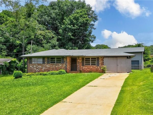 3282 Convair Lane , Decatur, GA 30032